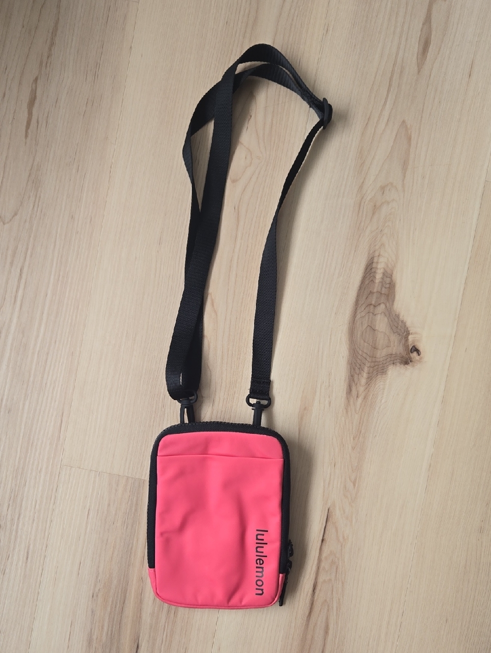NWOT Lululemon Easy Access Crossbody Bag, Pink/Blacj